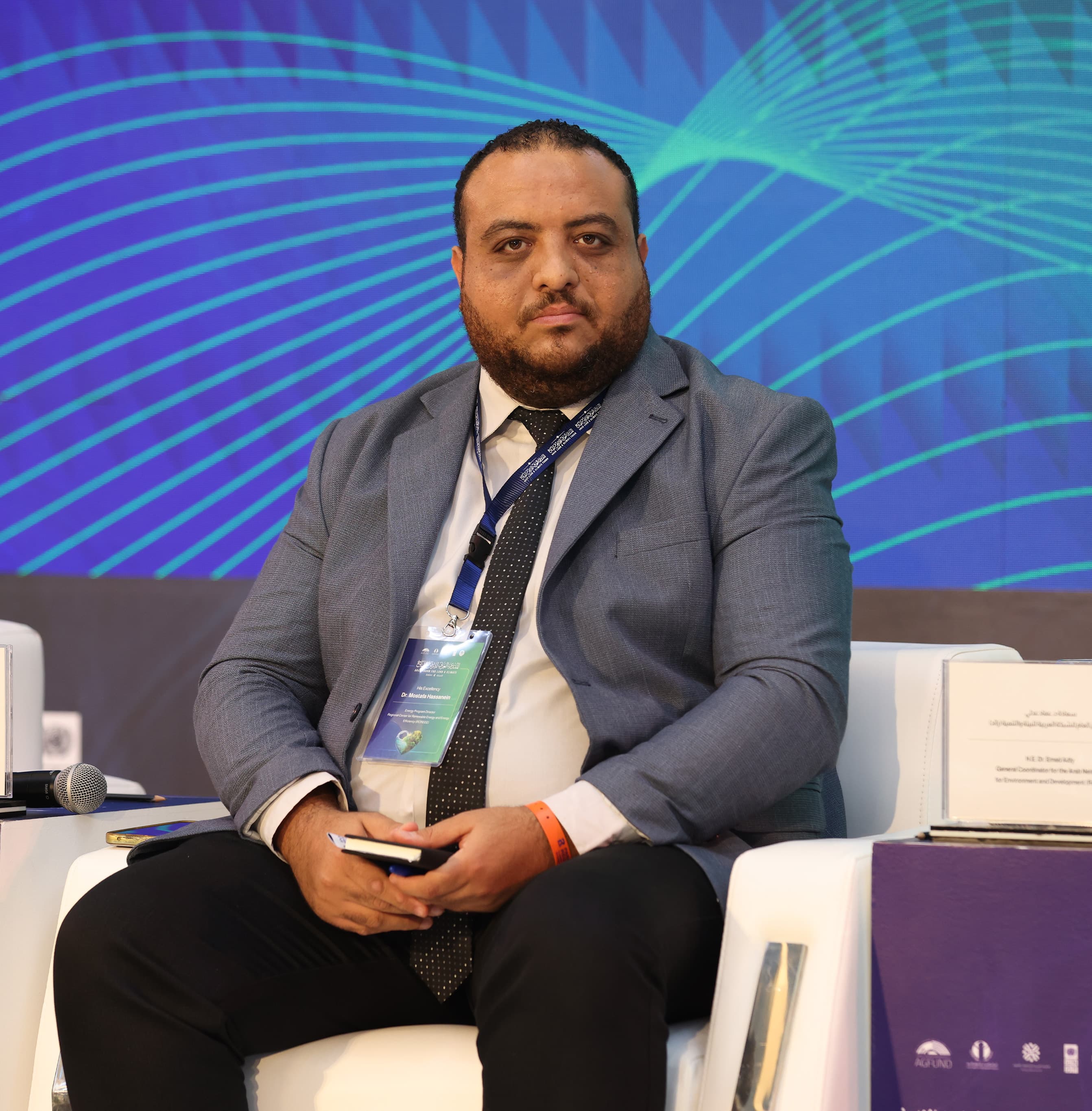سعادة د. مصطفى حسنين