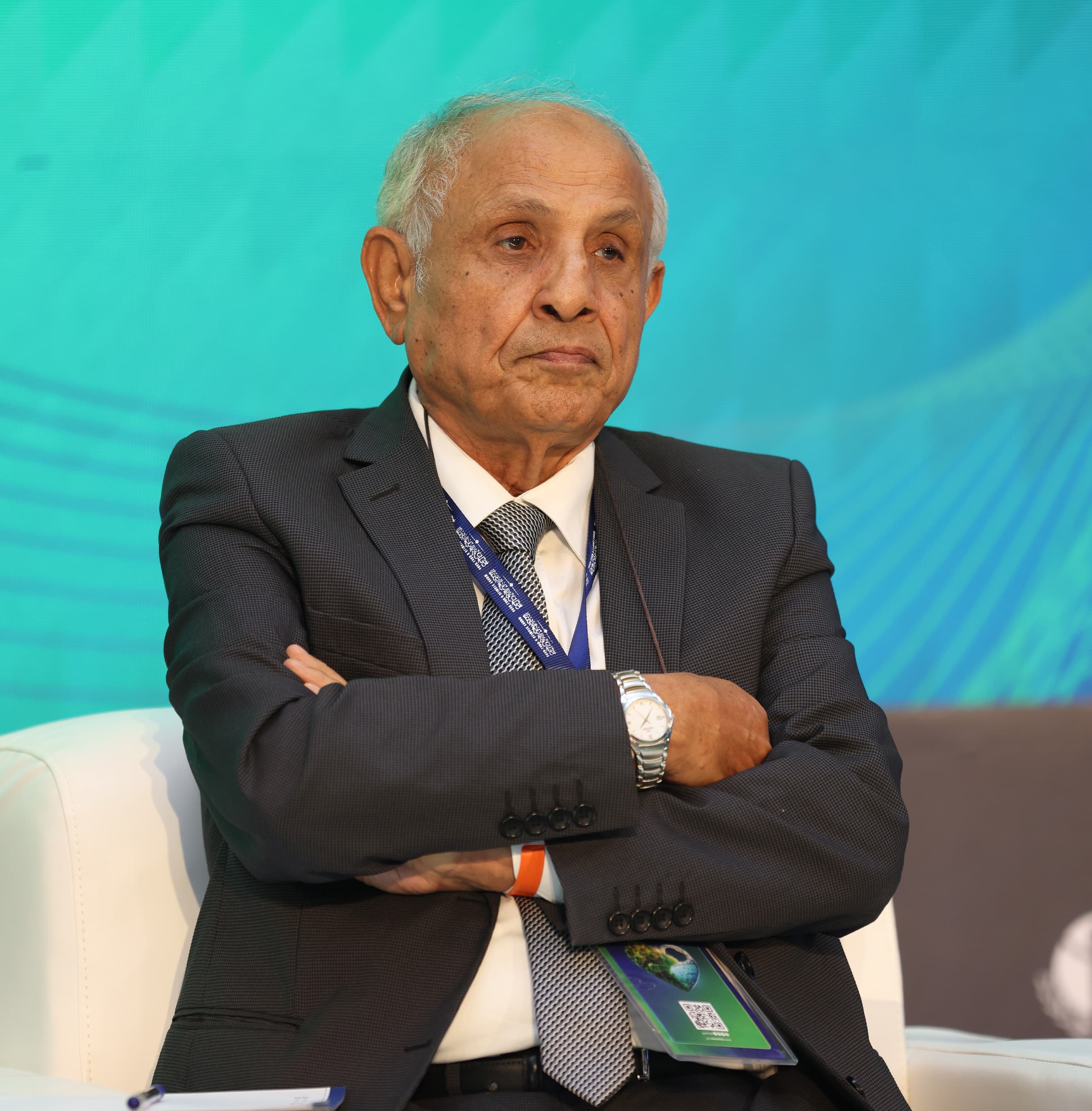 سعادة د. محمود حنفي